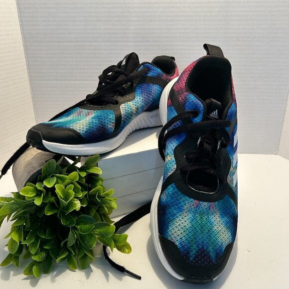 Ladies Adidas FortaRun running shoes Galaxy Size 6 - Picture 1 of 4